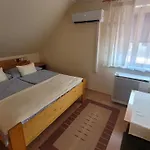 Apartman Zoltán *