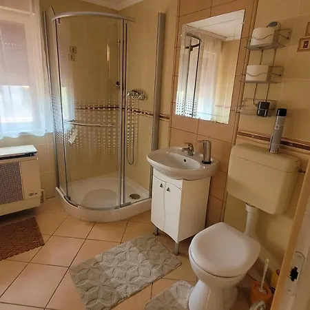 Διαμέρισμα Zoltan Nyaralo